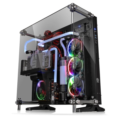Core P5壁掛式ATX強化玻璃機殼